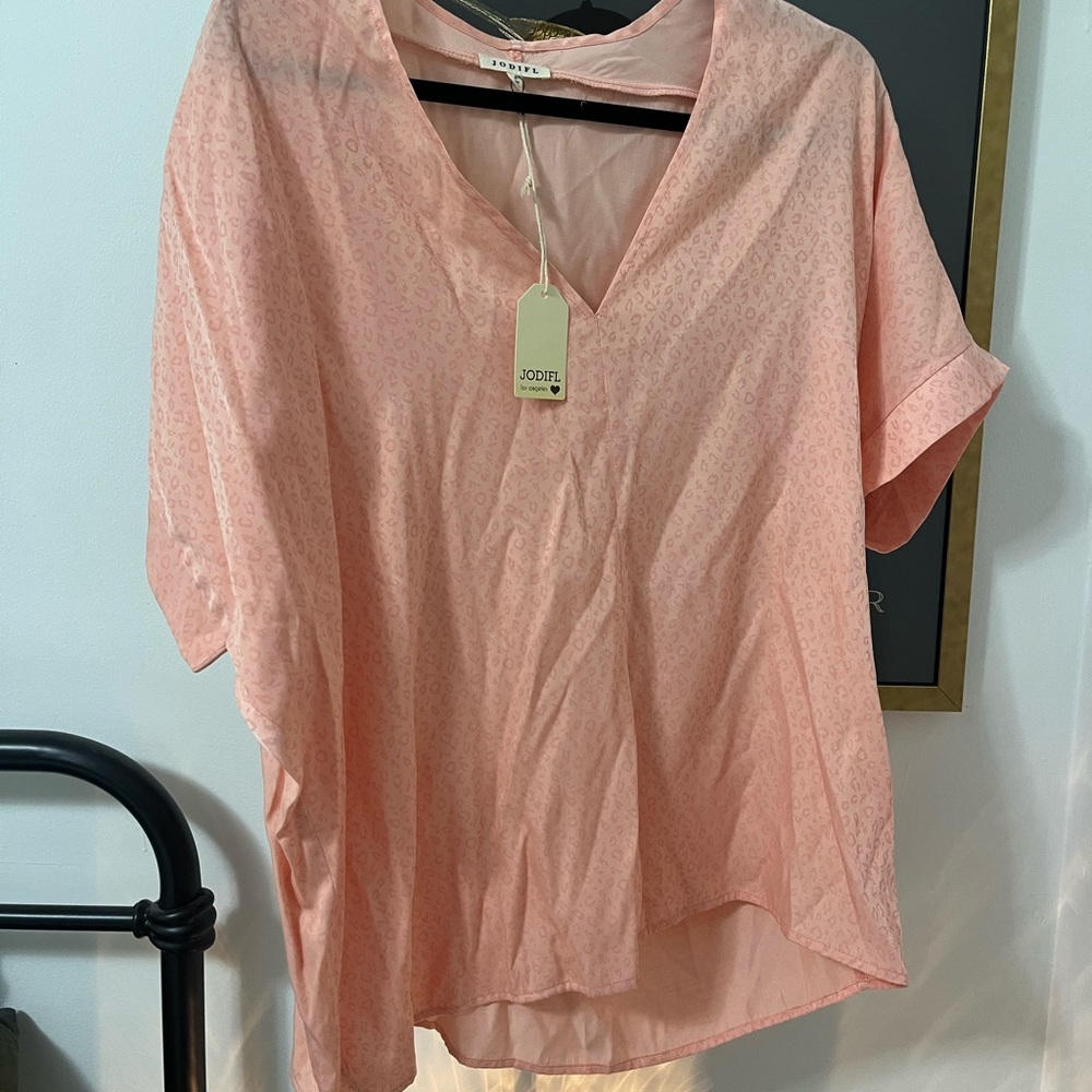 Jodifl Light Pink V-Neck Women's Top